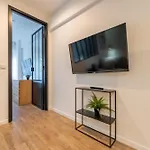 Nouveau Appartement Sacre Coeur Cottages 5