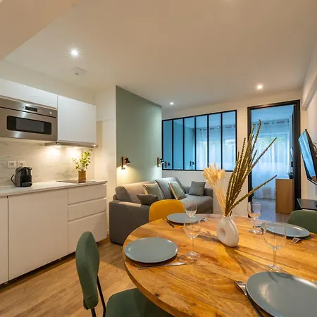 Apartment Nouveau Sacre Coeur 5